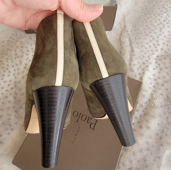 SJP by Sarah Jessica Parker Serge ankle bootie in olive green suede, 6.5 - Picture 6 of 13